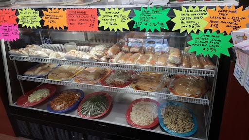 Sal's Liquor & Pizzeria